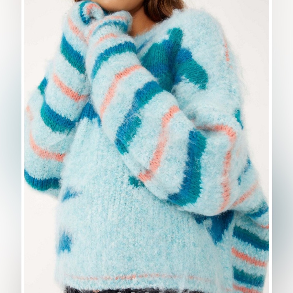 NWOT Free People Lily Pullover